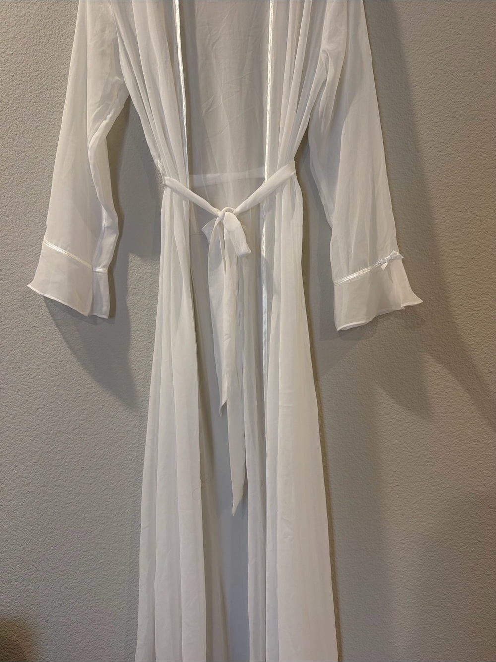 Bride Robe - Picture 3 of 4